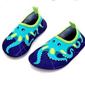 Toddler water shoes